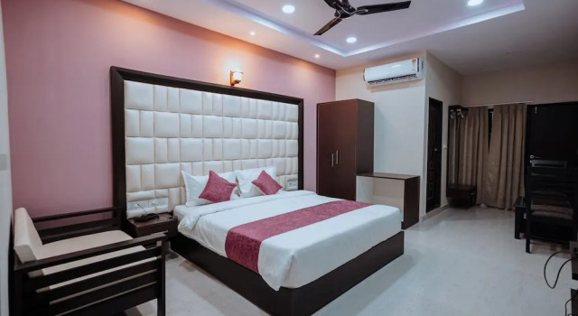Номер Deluxe Bajajs Karwan Inn