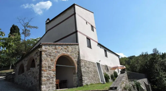 Agriturismo Montereggi, Book Hotel Hotels in Fiesole with Parking, Parking