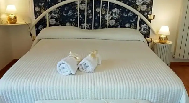 Le Pinelle, Prenota Hotel Hotel economici a Terni