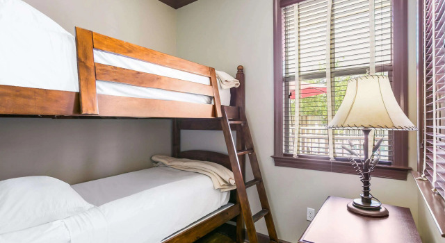 Water Street Hotel & Marina, an Ascend Collection Hotel