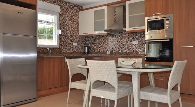 Вилла с 4 комнатами Alanya Incekum Villas