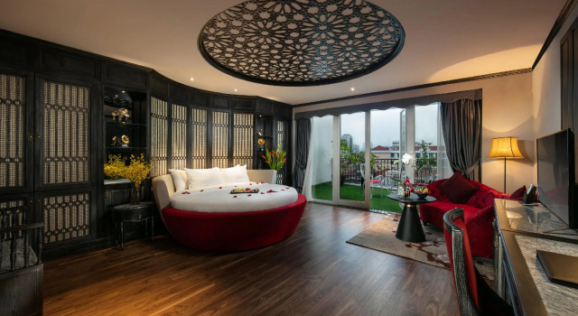 Двухместный люкс Shining Central Hotel & Spa