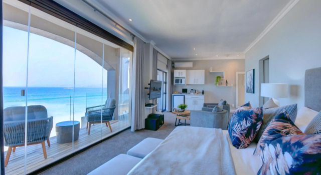 Bay Lodge on the Beach, Book Hotel Hoteller i Mossel med parkering, Parkering