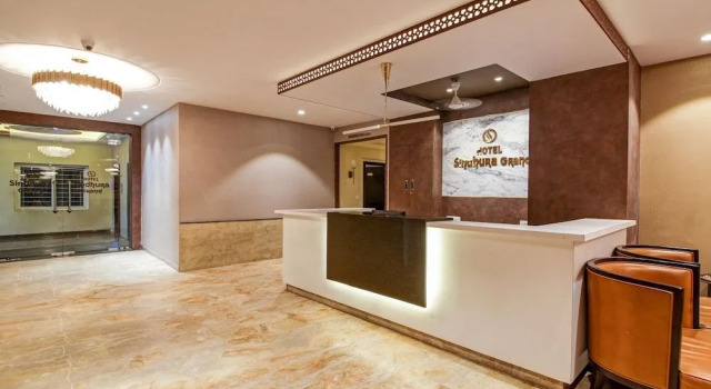 Treebo Trend Sindhura Grand, Rezerwuj Hotel Surūrnagar 