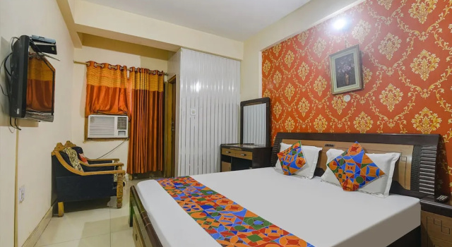 Deluxe chambre FabHotel Maadhavam Residence