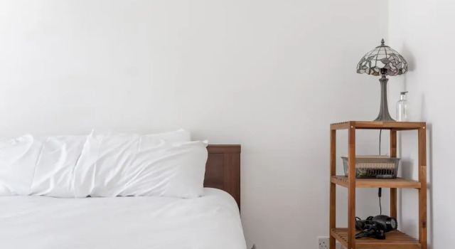 Bright Garden Flat In Wimbledon, Забронировать Отель Отели Англии 3 звезды, 3*