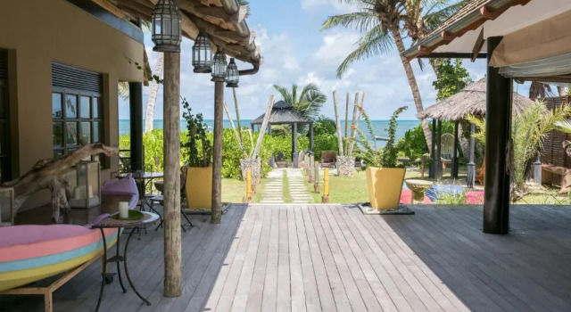 Номер Classic Villas des Alizes Beachfront Suites