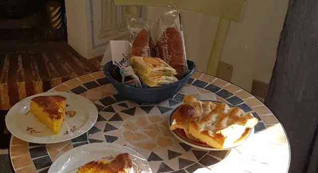 Borgo Antico Lodge, Забронировать Отель Отели Казарца-Лигуре с парковкой, Парковка