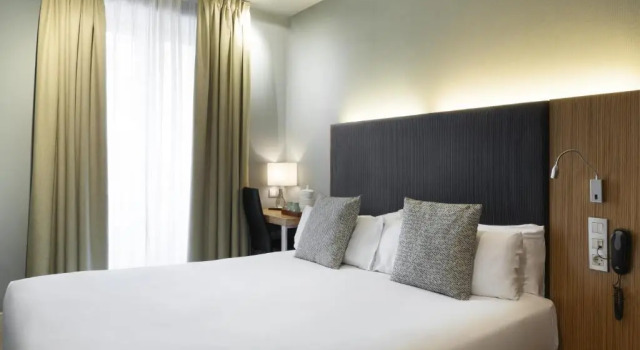 Двухместный номер Petit Palace Tres Cruces