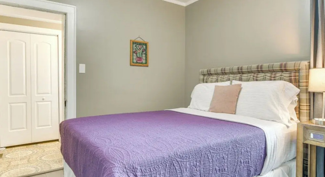 Pet-friendly Family Apartment - Near NU Campus!, Varaa Huoneisto Evanston 