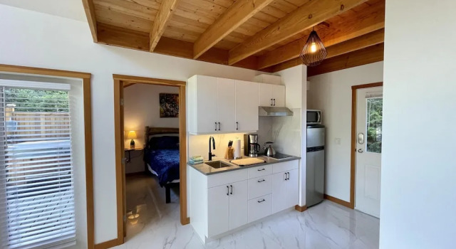 Номер Standard oceanfront Private Oceanfront Cabin And Hot Tub! - Gww