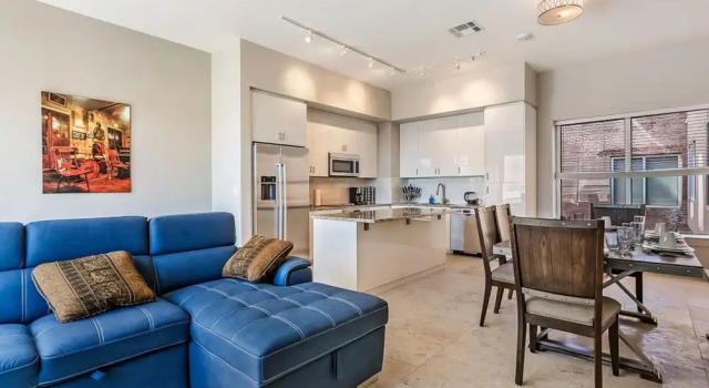 Номер Superior Upscale Condos and Penthouses Close to Canal and Bourbon St