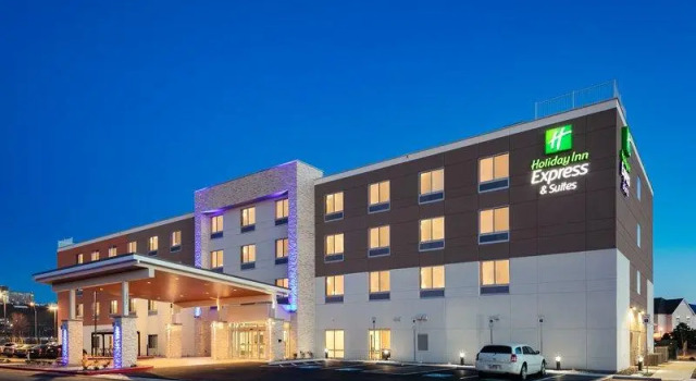 Студия Holiday Inn Express & Suites - Medford by IHG