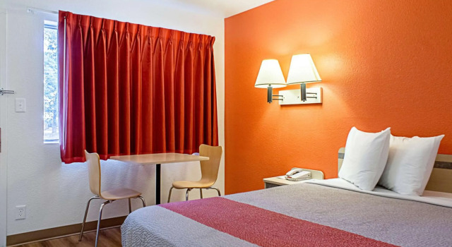 Motel 6 Kalispell, MT