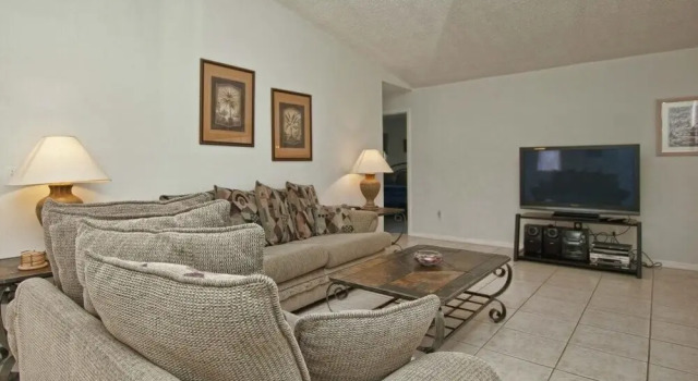 Indian Ridge- 4 Bedroom Pool Home- 2415ir 4 Home by Redawning