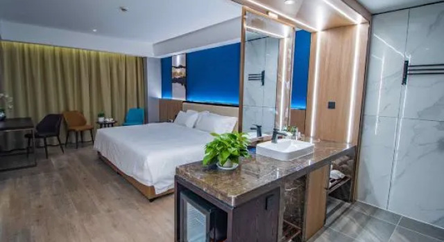 Люкс Business Yufeng International Hotel