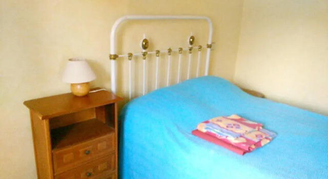 House With one Bedroom in Saint-père, With Wifi, Rezervovat Hotel Sury-en-Vaux Burgundsko