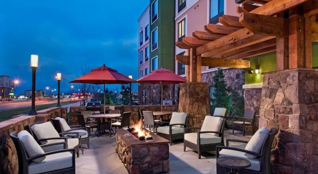Четырёхместный люкс TownePlace Suites by Marriott Des Moines West/Jordan Creek