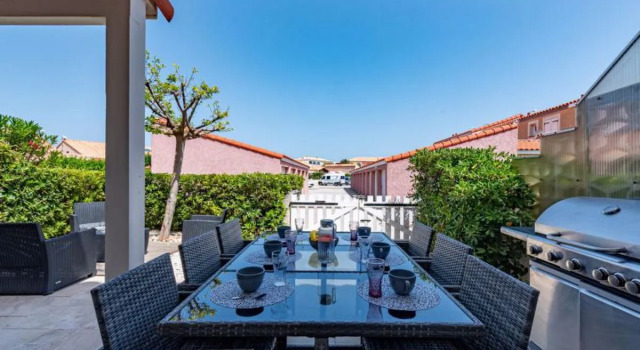 Les Bastides du Cap II, Rezervovat Hotel Hotely v Corbières s bazénem, Bazén