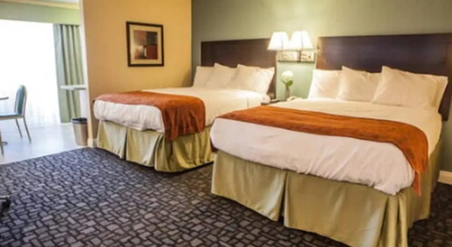 Люкс Executive Marinwood Inn & Suites