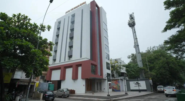 The Grand Murli Hotel, Varaa Hotelli Hotellit Gujarat pysäköinnillä, Pysäköinti