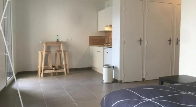 Appartement avec Balcon Immeuble Standing, Prenota Appartamento Appartamenti a Rodano, Appartamento