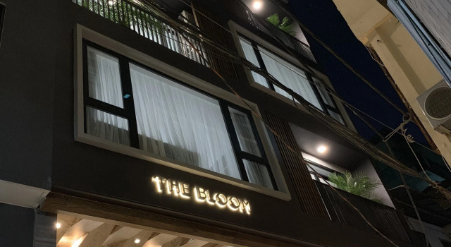 The Bloom Pham Viet Chanh - Modern Living Space in Saigon - A Top Choice for Western Travelers, Забронировать Отель Отели Хошимина с парковкой, рядом с Зоопарк и ботанический сад Хошимина, Парковка