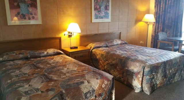 The Inn At Lock Seven, Book Hotel  