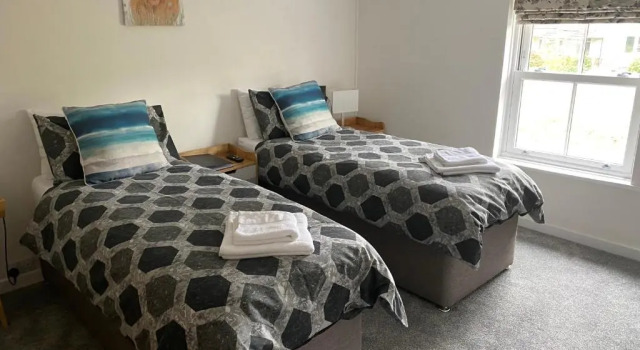 The New Wheel Inn, Забронировать Отель Лимингтон Нью-Форест