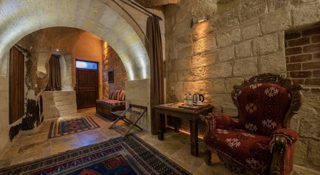 Полулюкс Konak Bezirhane Cave Otel