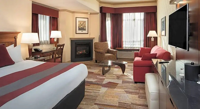 Двухместный полулюкс Deluxe Royal Canadian Lodge