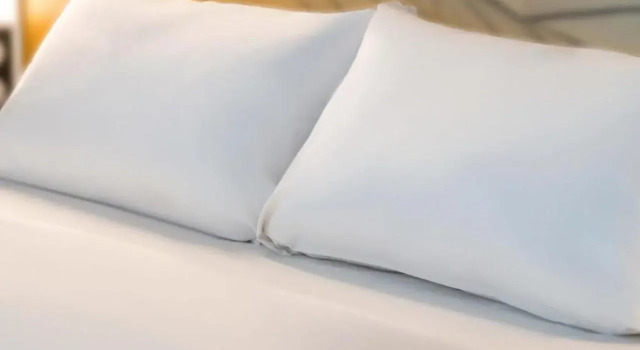 B&B HOTEL La Reunion Aeroport, Boek Bed and Breakfast La Celle-sous-Gouzon Limousin