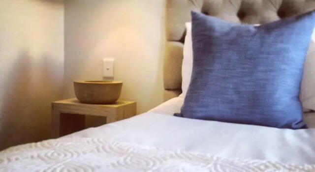 Двухместный полулюкс с балконом Perry Street Boutique Hotel