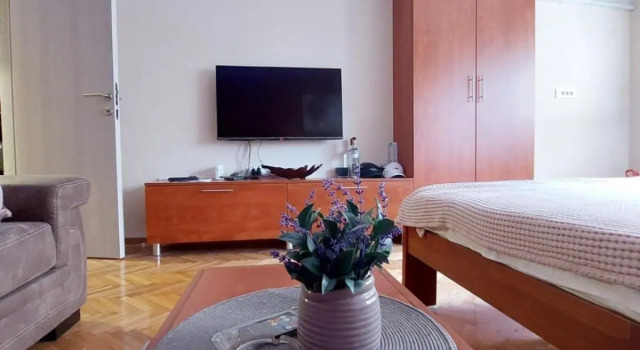 Cuca Apartments