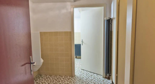 Кровать в общем номере Hotel Bernina Hospiz