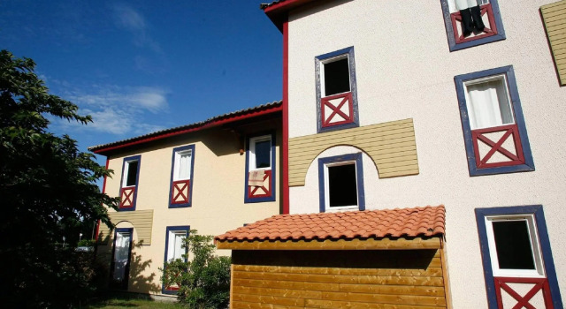 Nice maisonette with dishwasher at 1.5 km. from the center, Rezerwuj Hotel Soustons Landes