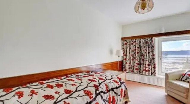 No 2 Sea View, Book Hotel Wiseman's Bridge Glamorgan