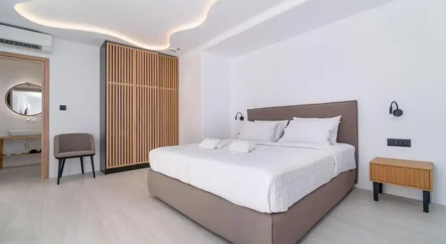 Полулюкс Deluxe Le Ciel Suites & Villas