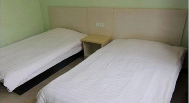 Jining Shengdi Business Inn, Prenota Hotel Hotel a Shandong con parcheggio, Parcheggio