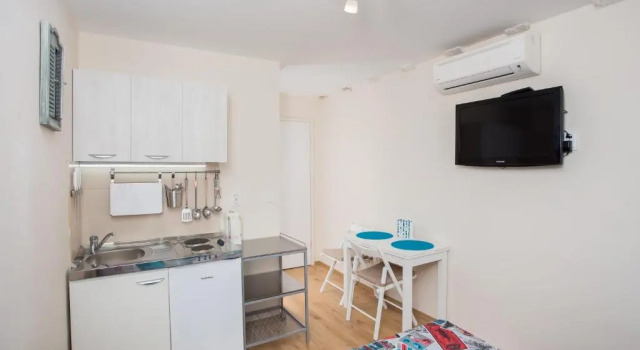 Студия Old Town Princess Apartments