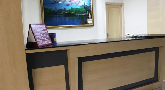Nand International, Rezerwuj Hotel Hajdarabad 
