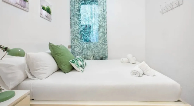 Апартаменты с 3 комнатами с балконом Stay U-nique Apartment Provença