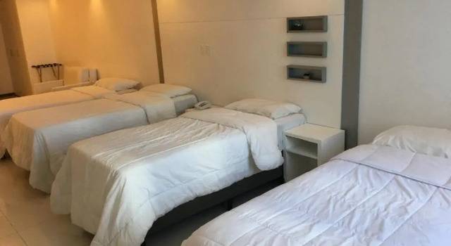 Четырёхместный номер Premium Hotel Gema Luxury Suites