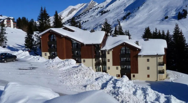 La Combe Blanche 1307, Забронировать Отель Маниго Лыжный курорт на озере Анси, рядом с Горнолыжный подъемник Гран Лаке