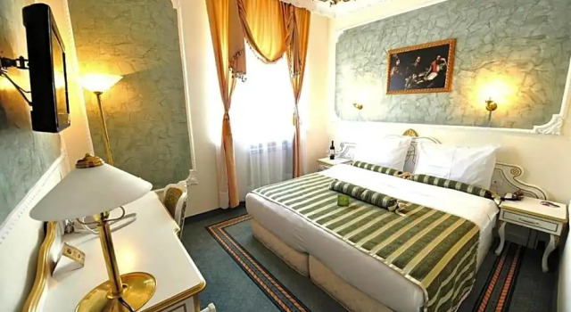 Двухместный номер Standard Queens Astoria Design Hotel