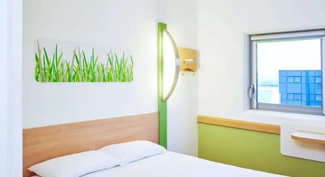 Двухместный номер Standard ibis budget Birmingham Airport Terminal Building - NEC