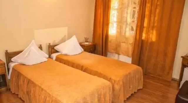 Motel Siesta, Rezerwuj Motel Hotele w Carpathians - Romania z parkingiem, Parking
