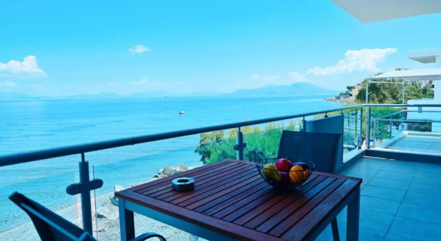 Люкс Deluxe New Times Seafront Hotel Apartments Melissi