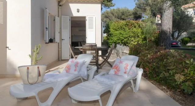 Вилла Villa Pointe Alègre