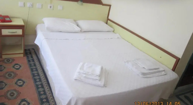 Семейный номер Standard Red Rose Hotel